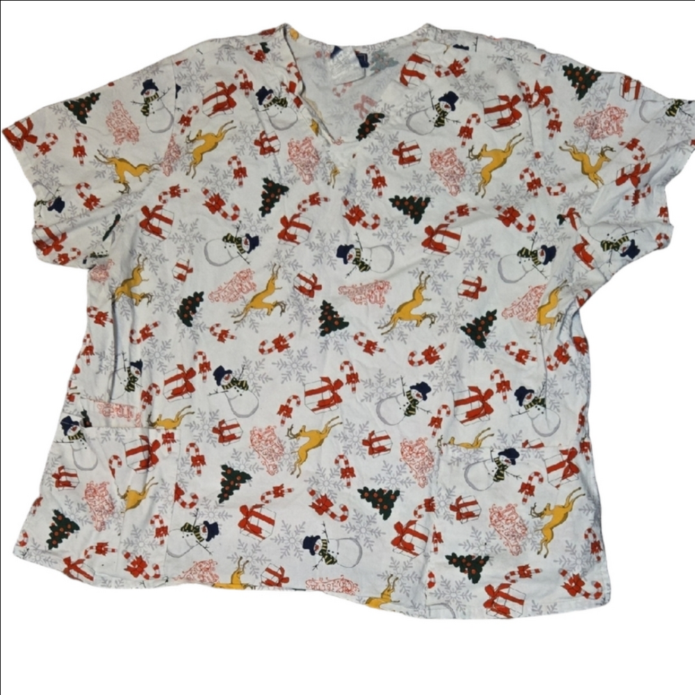 ♡Christmas Scrub Top Size 3X